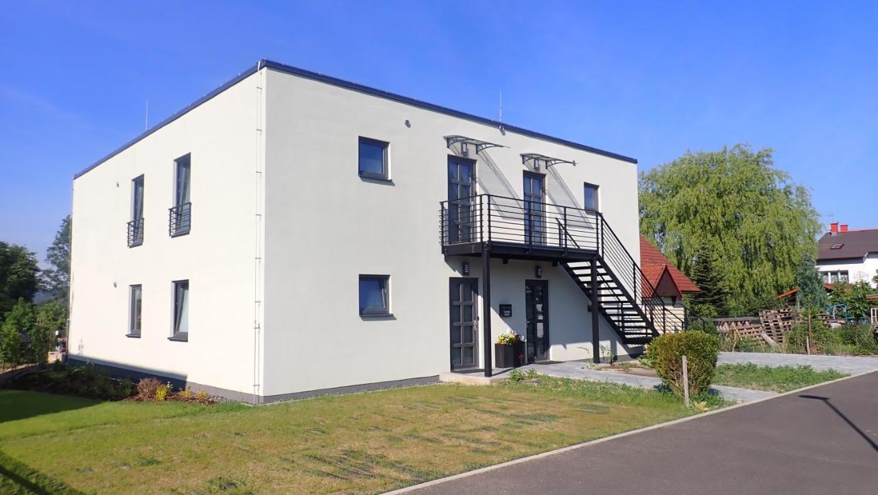 Apartments A + L Rumburk Bagian luar foto